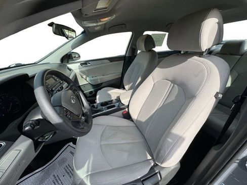 Used 2016 Hyundai Sonata SE image 10