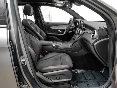 Used 2021 Mercedes-Benz GLC 43 AMG 4MATIC image 27