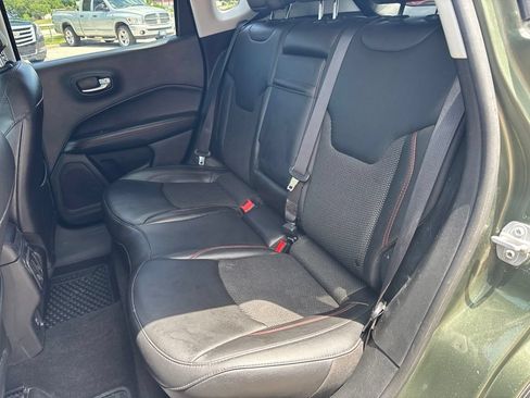 Used 2019 Jeep Compass Trailhawk AWD/4WD image 42