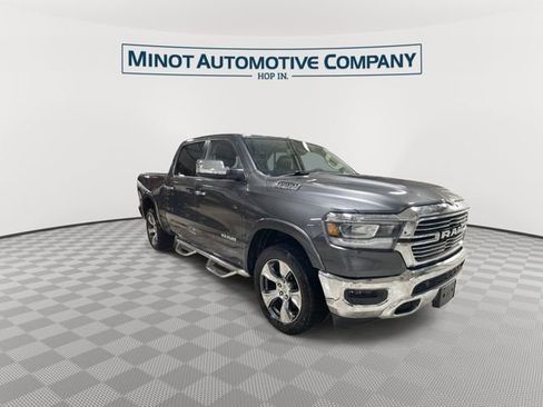 Used 2019 RAM 1500 Laramie AWD/4WD image 2