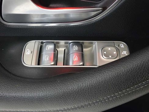 Certified 2020 Mercedes-Benz GLE 350 4MATIC image 23