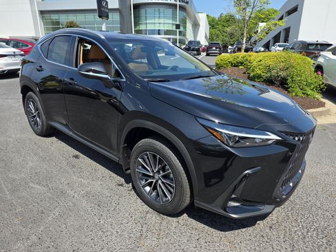 New 2026 Lexus NX 350h AWD w/ Premium Package image 8
