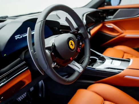 Certified 2025 Ferrari Purosangue image 21