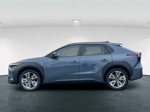 Certified 2023 Subaru Solterra Limited 4D Sport Utility image 3