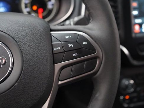 Used 2022 Jeep Cherokee Latitude Lux image 21