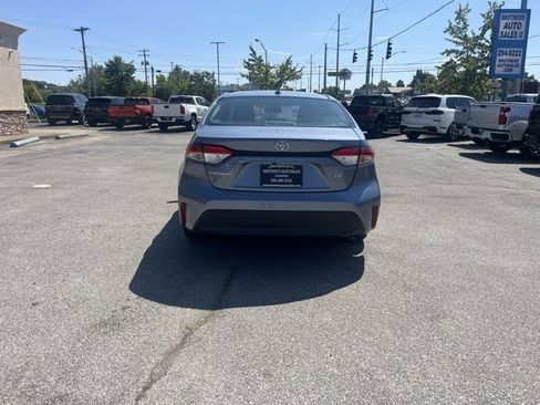Used 2023 Toyota Corolla LE image 5