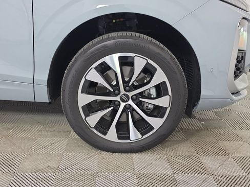 New 2026 Audi Q3 quattro 2.0T AWD/4WD image 8