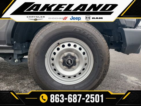 Used 2025 Ford Bronco 4-Door AWD/4WD image 8