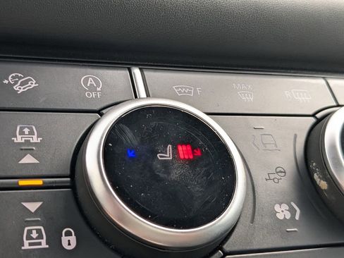 Used 2023 Land Rover Defender 110 V8 image 23