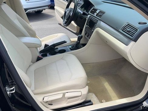 Used 2015 Volkswagen Passat 1.8T Limited Edition FWD image 42