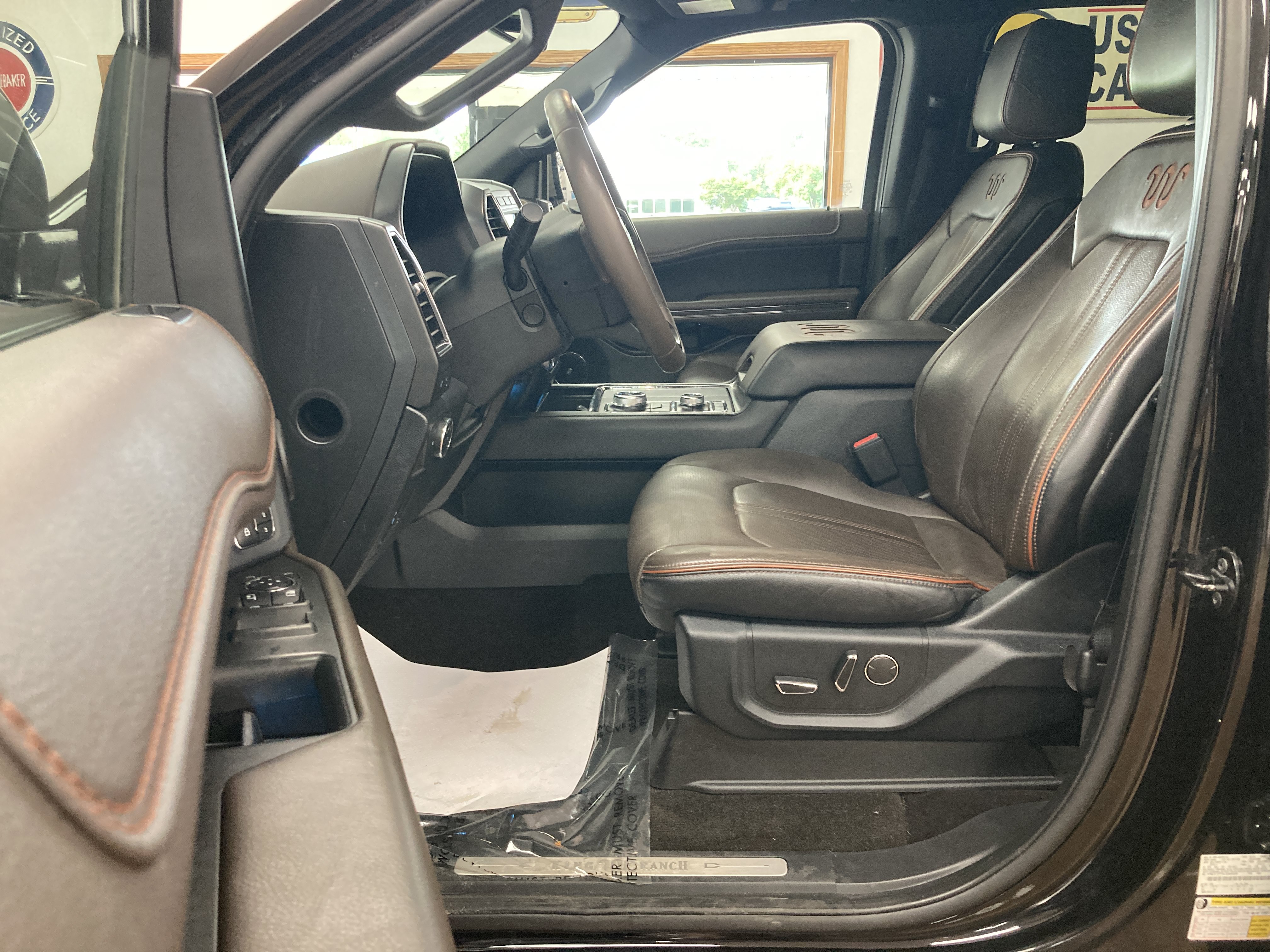 Used 2020 Ford Expedition King Ranch AWD/4WD image 12