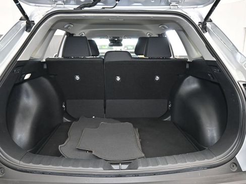 Used 2023 Toyota Corolla Cross LE image 35