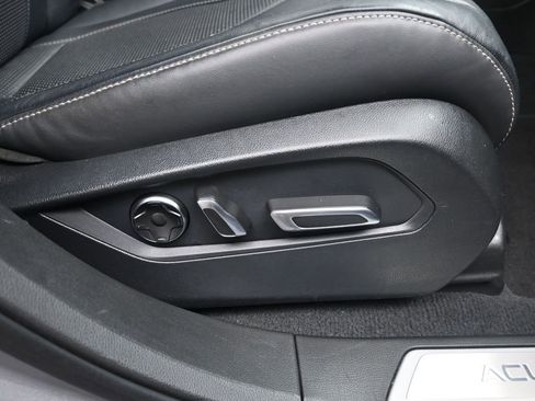 Used 2020 Acura RDX w/ Technology Package image 33