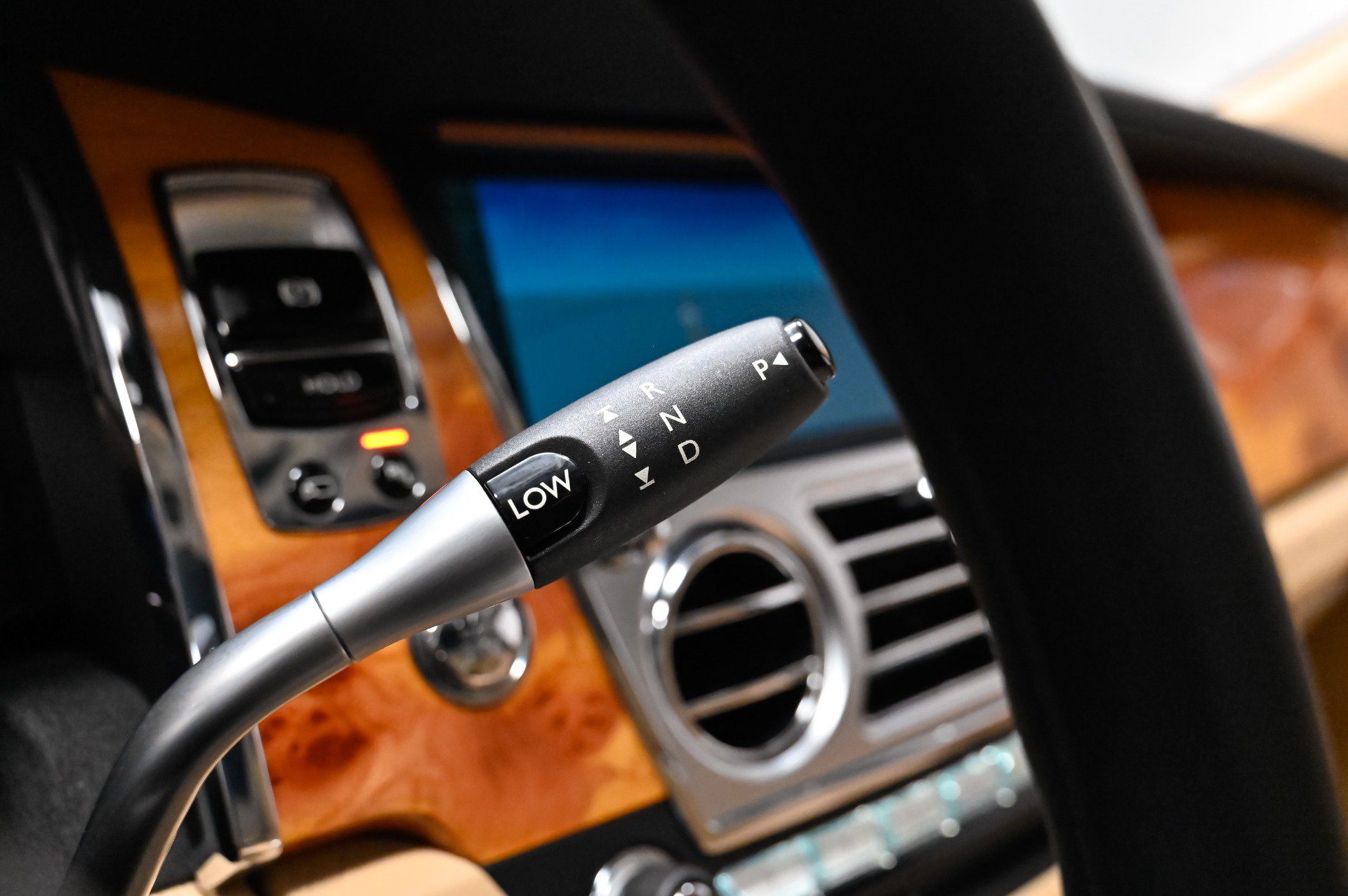 Used 2012 Rolls-Royce Ghost RWD image 35