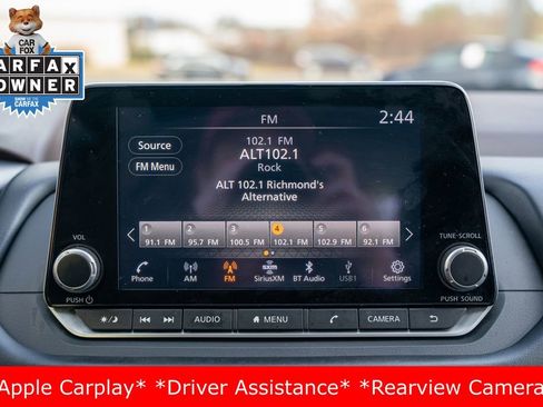 Used 2023 Nissan Rogue SV image 24