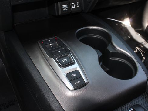 Certified 2023 Honda Ridgeline Sport image 14