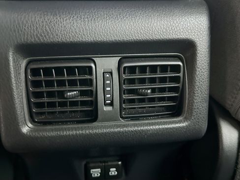 Used 2025 Toyota Camry LE image 27