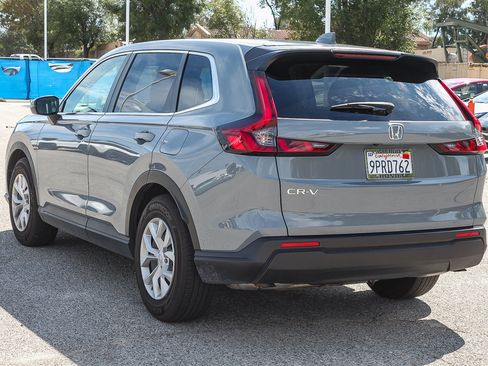 Used 2025 Honda CR-V LX image 7