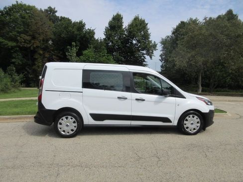 Used 2023 Ford Transit Connect XL FWD image 9