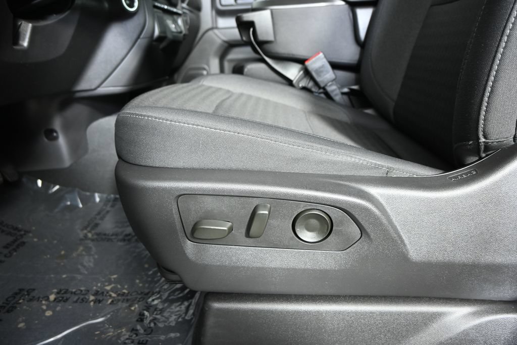 Used 2025 Chevrolet Silverado 1500 Custom Trail Boss AWD/4WD image 21