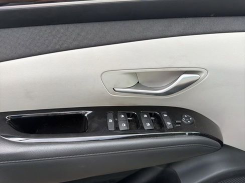 Used 2023 Hyundai Tucson Limited image 24
