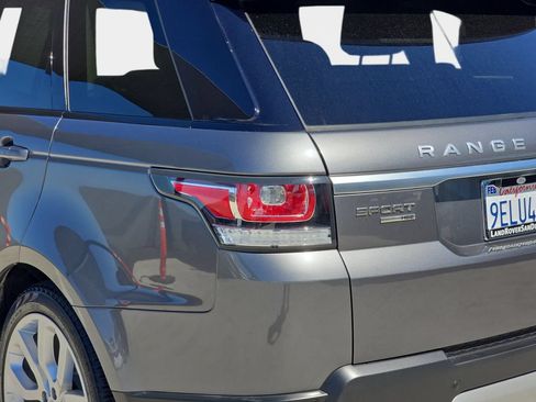 Used 2016 Land Rover Range Rover Sport HSE AWD/4WD image 38