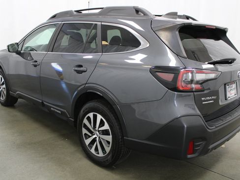 Used 2020 Subaru Outback Premium w/ Popular Package #1 image 8