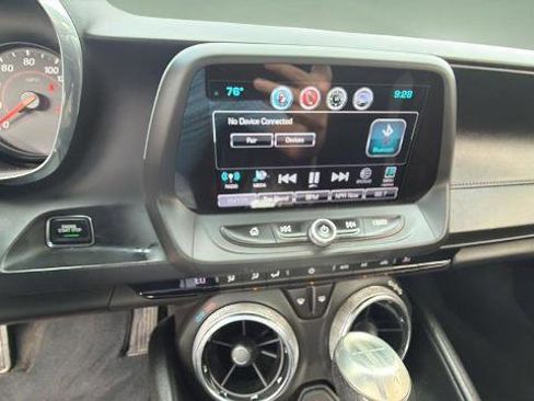 Used 2017 Chevrolet Camaro SS RWD image 12