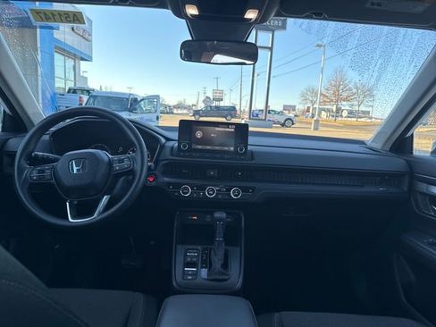 Used 2025 Honda CR-V EX image 13