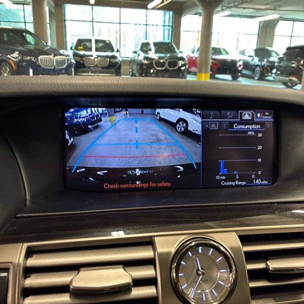 Used 2013 Lexus LS 460 AWD w/ Comfort Pkg image 30