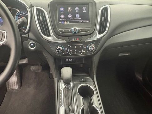 Used 2024 Chevrolet Equinox LT FWD image 22