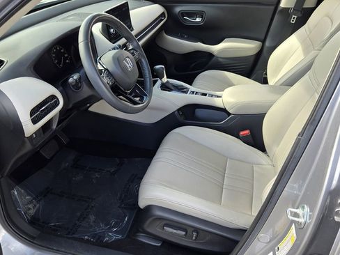 Certified 2024 Honda HR-V EX-L image 12