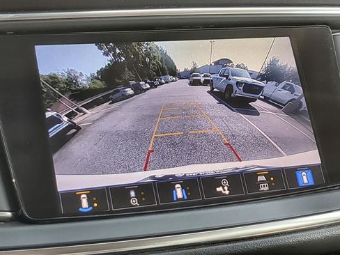 Used 2023 Buick Enclave Avenir w/ Avenir Technology Package image 15