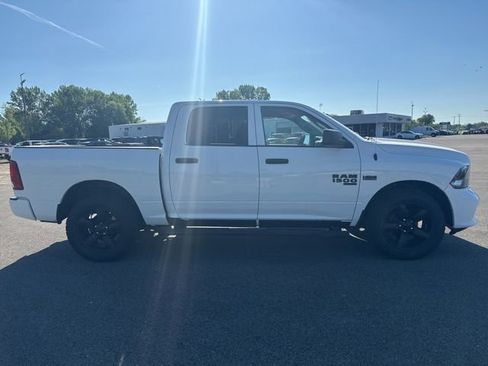 Used 2019 RAM 1500 Express w/ Wheel & Sound Group AWD/4WD image 6