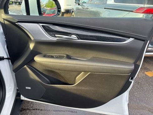 Certified 2023 Cadillac XT5 Premium Luxury AWD/4WD image 27