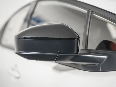 New 2026 Toyota Prius Plug-In Hybrid w/ Limited Premium Package image 17