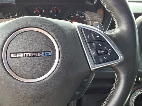 Used 2021 Chevrolet Camaro LT image 28