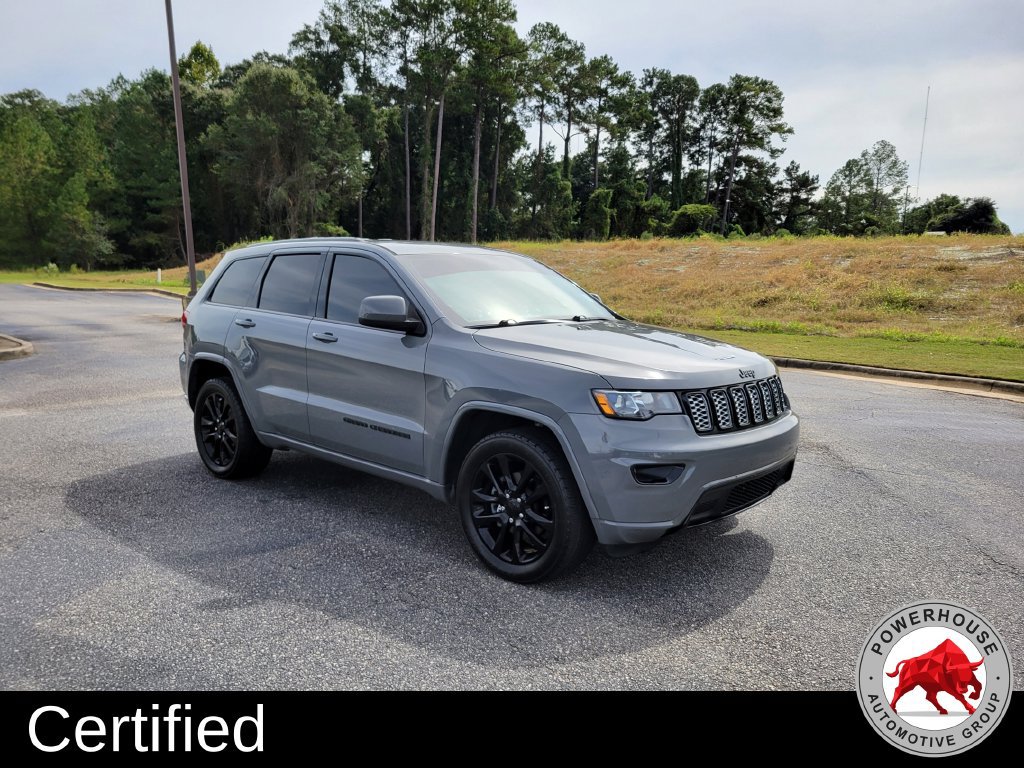 Used 2020 Jeep Grand Cherokee Altitude RWD image 9