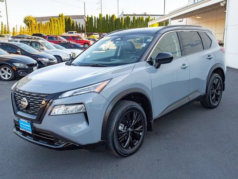 Used 2023 Nissan Rogue SV w/ SV Premium B Package AWD/4WD image 6
