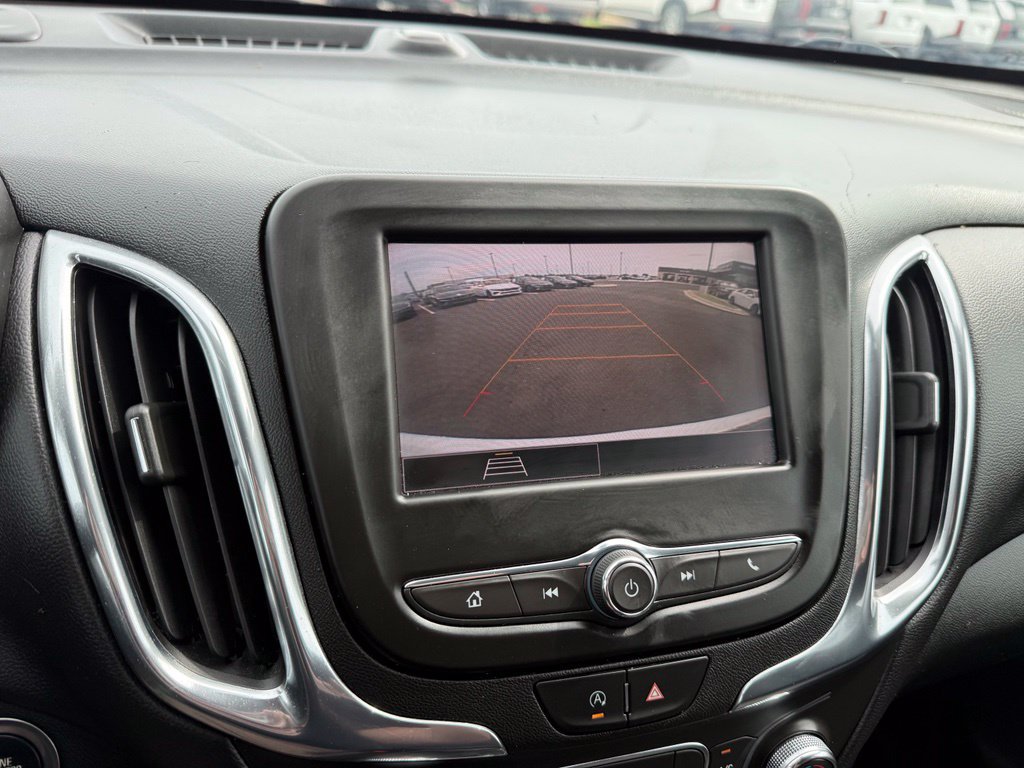 Used 2023 Chevrolet Equinox LT FWD image 17