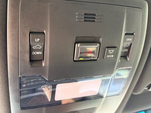 Certified 2022 Lexus ES 350 w/ Accessory Package 2 image 26