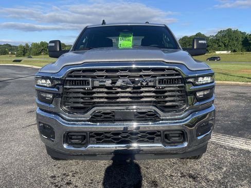 Certified 2026 RAM 2500 Big Horn AWD/4WD image 10
