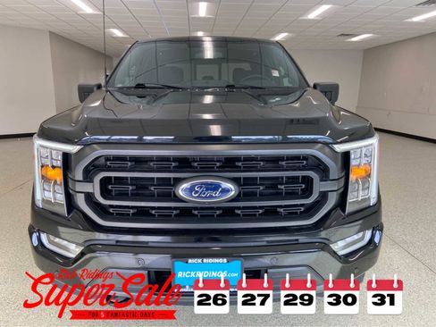 Used 2022 Ford F150 XLT w/ Equipment Group 302A High image 3