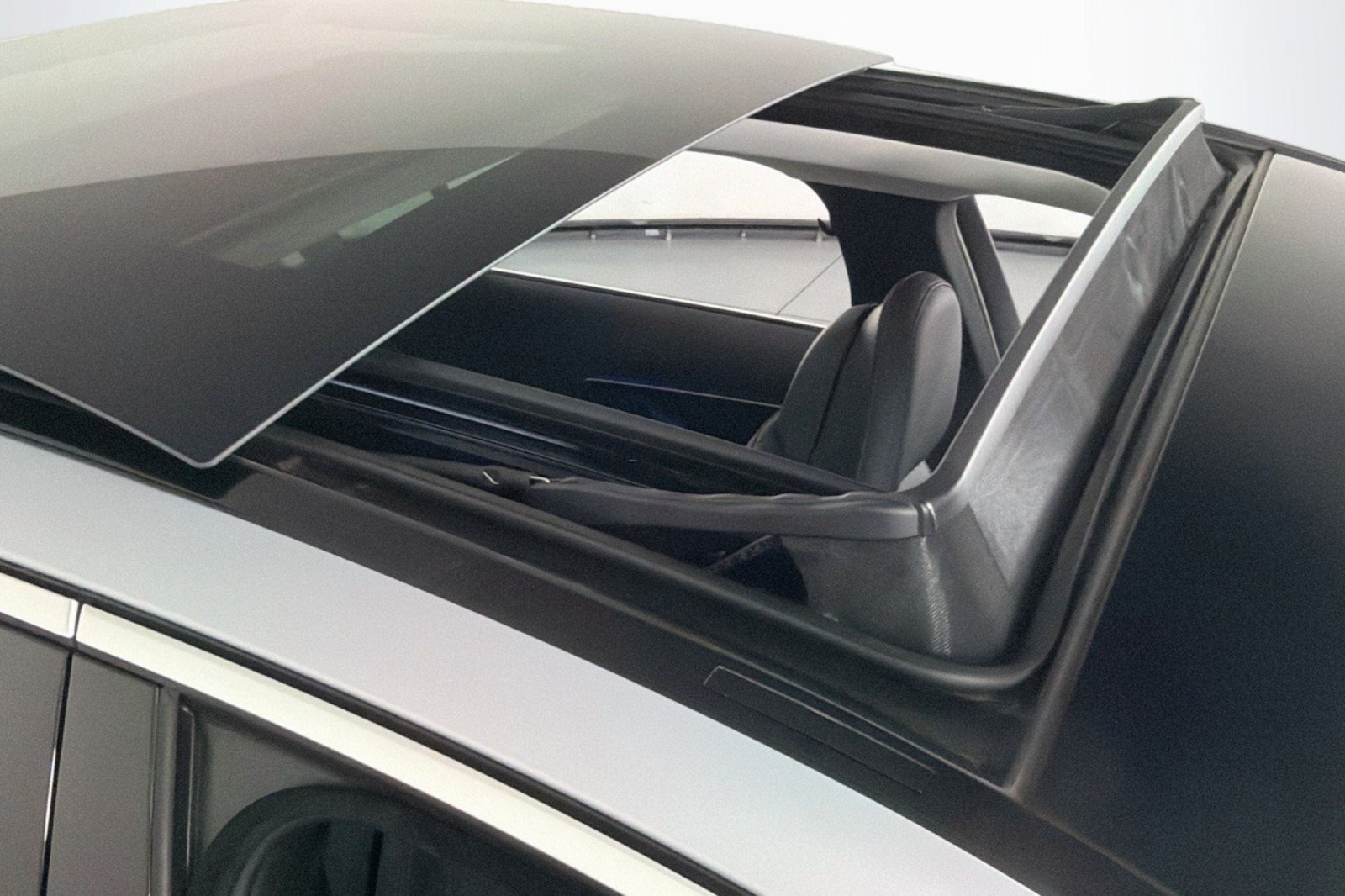 Certified 2026 Mercedes-Benz C 300 Sedan image 24