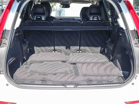 Used 2023 Volvo XC90 B5 Core w/ Climate Package AWD/4WD image 30