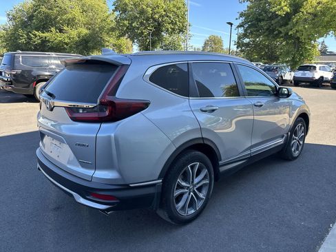 Used 2020 Honda CR-V Touring image 4
