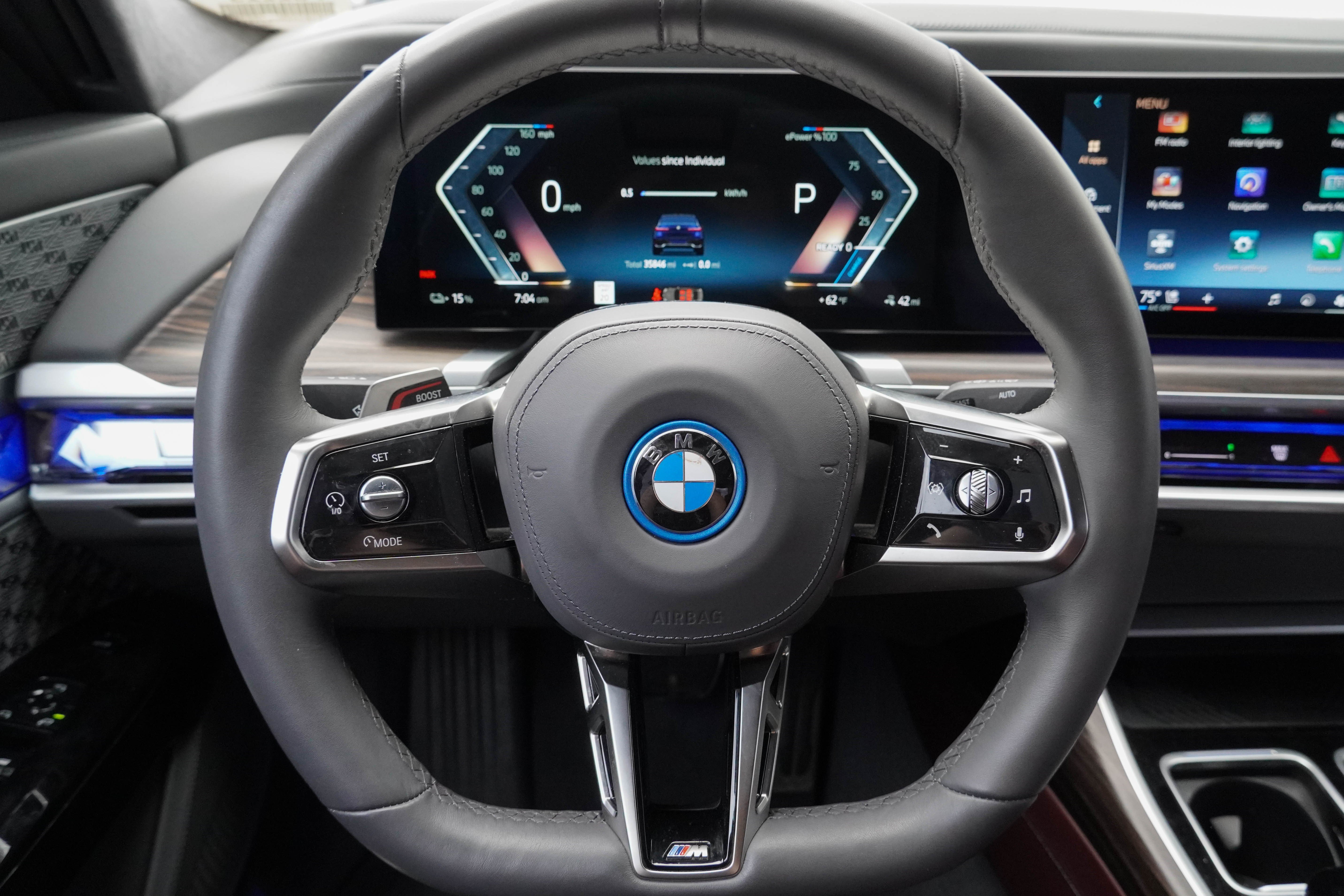 Certified 2023 BMW i7 xDrive60 w/ Executive Package 2 AWD/4WD image 16