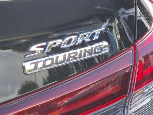 Certified 2025 Honda Civic Sport Touring image 8