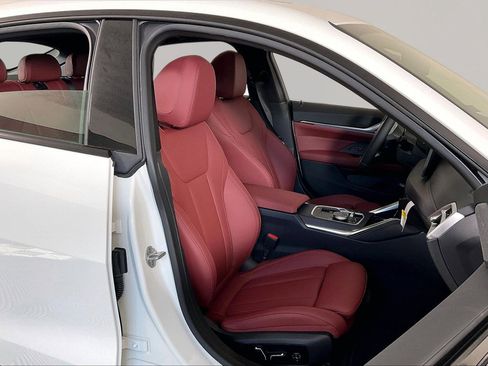 New 2026 BMW i4 xDrive40i AWD/4WD image 14