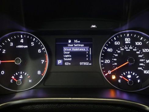 Used 2021 Kia Forte LXS image 17